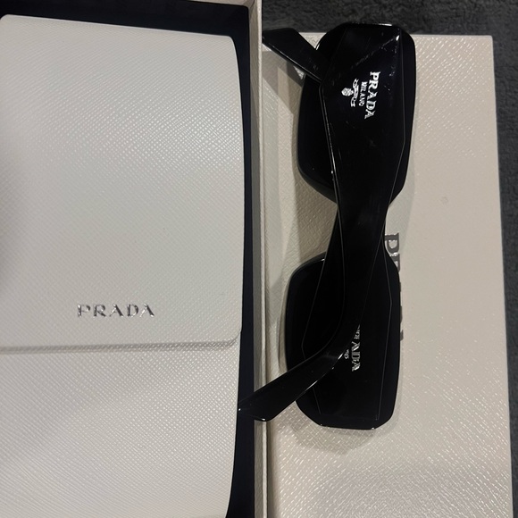 Prada Sunglasses - Picture 4 of 6